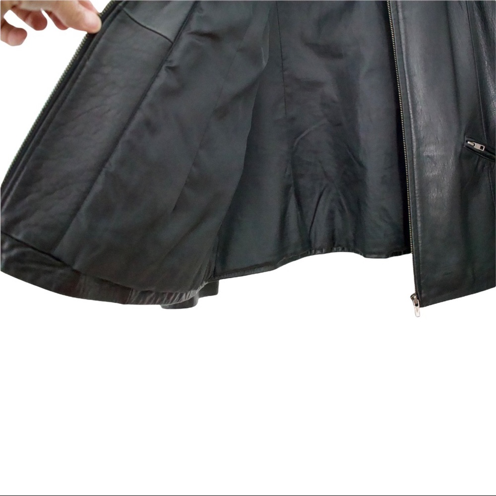 Women’s 100% Black Leather Jacket - Picture 5 of 8